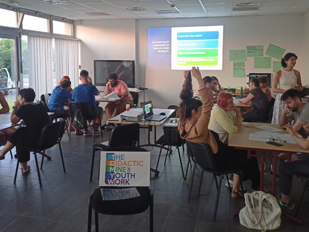 youth-workers-training