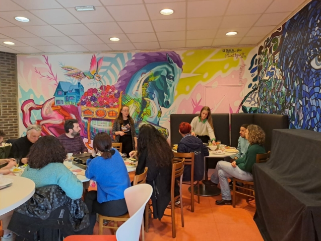 The Synergy of Youth Work and Social Entrepreneurship in Intercultural Initiatives